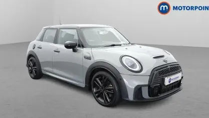 Begagnad Mini Cooper S Hatch 178 HK (130 kW) 2022 Halvkombi