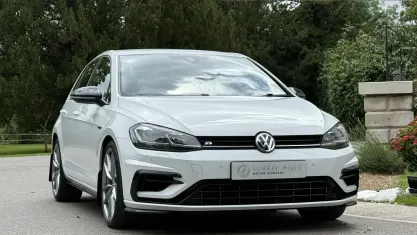 Used VW Golf VII R 300 HP (220 kW) 2020 White Hatchback