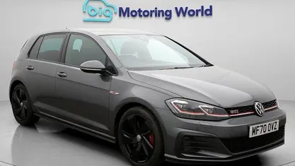 Begagnad VW Golf VIII GTI 245 HK (180 kW) 2020 Halvkombi
