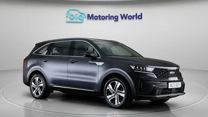 Grey Used 2021 Kia Sorento SUV | £31,700 (Fair price)