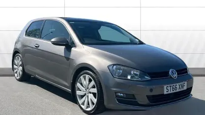 Begagnad VW Golf VII GT 150 HK (110 kW) 2016 Grå Halvkombi