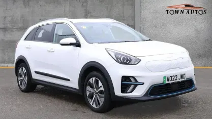 Used Kia e-Niro 150 kW (204 HP) 2022 White SUV
