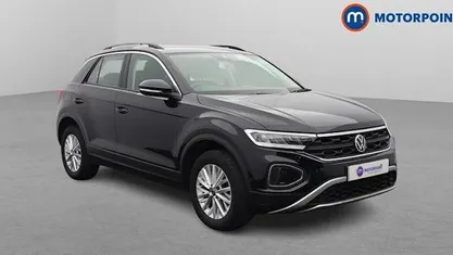 Used VW T-Roc Life 110 HP (80 kW) 2023 SUV