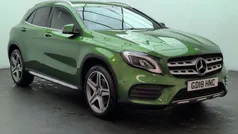 Mercedes GLA220