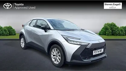 Used Toyota C-HR 140 HP (102 kW) 2026 SUV