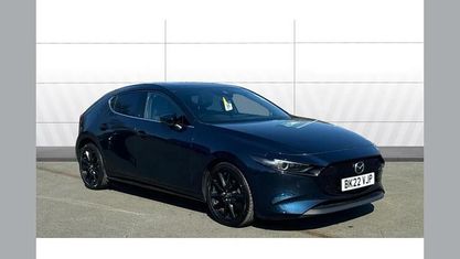 Begagnad Mazda 3 Inclusive 186 HK (136 kW) 2022 Blå Halvkombi