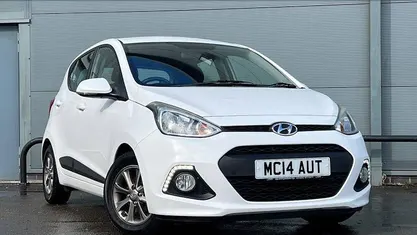 Used Hyundai i10 Premium 87 HP (63 kW) 2016 Hatchback