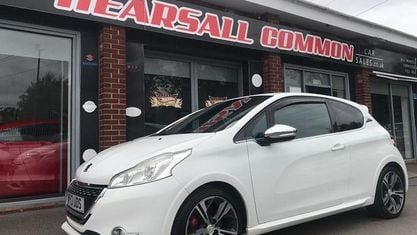 Usado Peugeot 208 GTi 200 HP (147 kW) 2014 Citadino