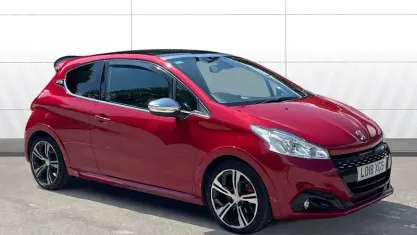 Used Peugeot 208 Prestige 208 HP (152 kW) 2018 Red Hatchback