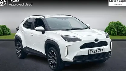 Used 2025 Toyota Yaris Hybrid Design Estate | £22,901 (Fair price)