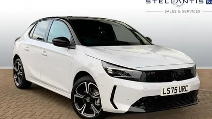 White New 2025 Vauxhall Corsa S Hatchback | £18,507 (Fair price)
