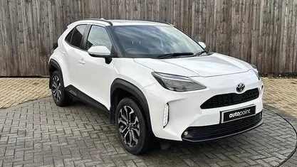 Used 2025 Toyota Yaris Hybrid Design Estate | £19,499 (Super price)