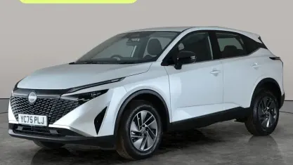 New Nissan Qashqai Acenta Premium 140 HP (102 kW) 2025 White SUV