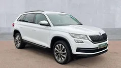 White Used 2021 Skoda Kodiaq SE Drive SUV | £20,750 (Fair price)