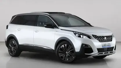 Used Peugeot 5008 Premium 181 HP (133 kW) 2019 White SUV