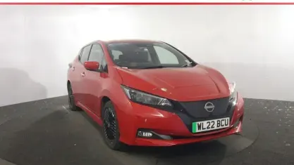 Used Nissan Leaf Tekna 110 kW (150 HP) 2022 Red Hatchback