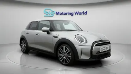 Used Mini Cooper Exclusive 136 HP (100 kW) 2023 Silver Hatchback