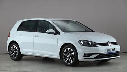 Used VW Golf VII Match 116 HP (85 kW) 2019 Hatchback