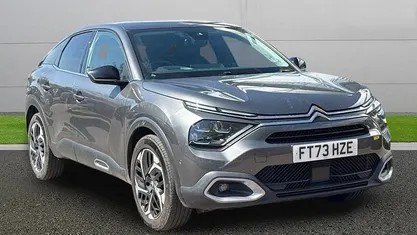 Begagnad Citroën C4 PureTech 131 HK (96 kW) 2023 Grå SUV