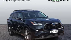 Black Used 2021 Toyota Highlander SUV | £31,500 (Fair price)