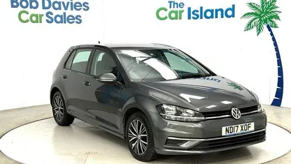 Used VW Golf VII SE 125 HP (91 kW) 2017 Hatchback
