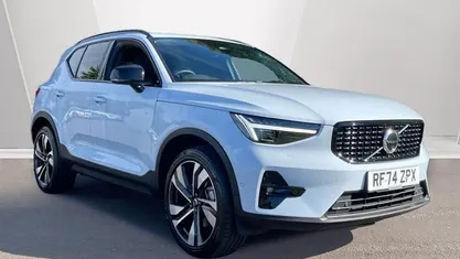Used 2025 Volvo XC40 Ultra SUV | £32,490 (Fair price)