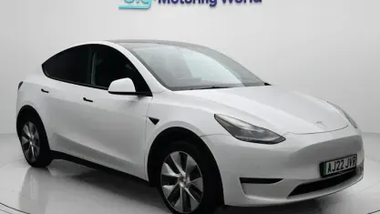 Used Tesla Model Y Long Range AWD 378 kW (514 HP) 2022 White SUV