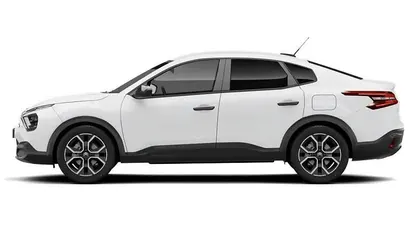 Used Citroën e-C4 Shine 100 kW (136 HP) 2023 White Sedan