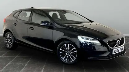 Used 2019 Volvo V40 Momentum Hatchback | £6,795 (Good price)