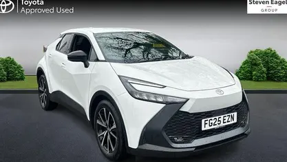 Used Toyota C-HR Design 140 HP (102 kW) 2026 SUV