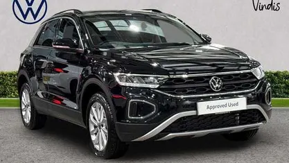 Used 2025 VW T-Roc Match SUV | £26,919 (Fair price)