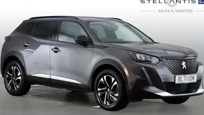 Used Peugeot 2008 Allure Premium 101 HP (74 kW) 2022 SUV