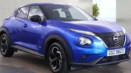 Used Nissan Juke N-Connecta 143 HP (105 kW) 2023 Blue SUV