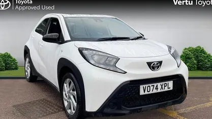 Used Toyota Aygo X PURE 72 HP (52 kW) 2025 SUV