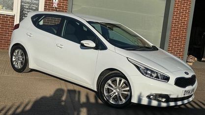 Second-hand Kia Ceed 128 CP (94 kW) 2015 Hatchback