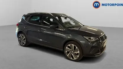 Used Seat Arona FR Sport 110 HP (80 kW) 2023 Grey SUV