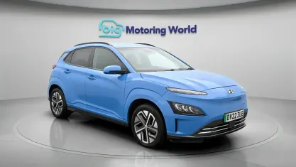 Used Hyundai Kona Premium 100 kW (136 HP) 2022 Blue SUV
