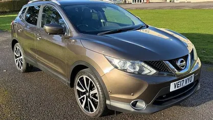 Used Nissan Qashqai S 163 HP (119 kW) 2017 Bronze SUV