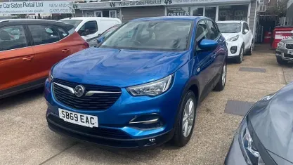 Used Vauxhall Grandland X 131 HP (96 kW) 2019 Blue SUV