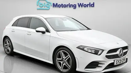 Begagnad Mercedes A180 Executive 136 HK (100 kW) 2021 Vit Halvkombi