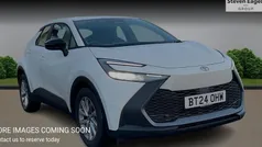 Used 2025 Toyota C-HR SUV | £22,192 (Fair price)