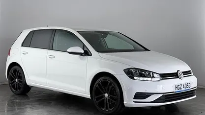 Used VW Golf VII SE 125 HP (91 kW) 2017 Hatchback