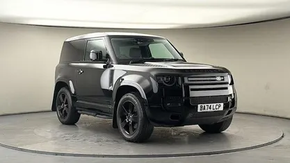 Used Land Rover Defender HSE 250 HP (183 kW) 2024 SUV