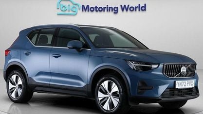 Used Volvo XC40 Core 211 HP (155 kW) 2022 Blue SUV