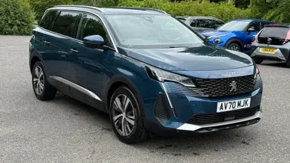 Used Peugeot 5008 Allure 131 HP (96 kW) 2022 SUV