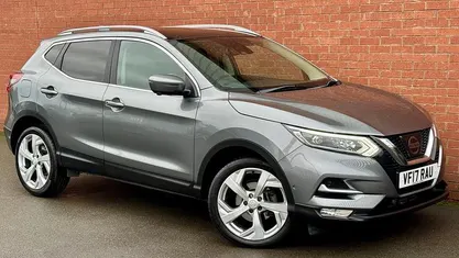 Used 2017 Nissan Qashqai Tekna SUV | £10,900 (Fair price)