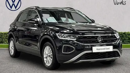 Used 2023 VW T-Roc Life SUV | £17,710 (Fair price)