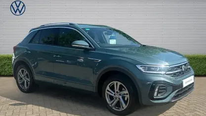 Used VW T-Roc R-line 150 HP (110 kW) 2025 Blue SUV