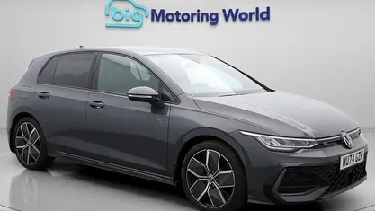 Used VW Golf VIII R-line 150 HP (110 kW) 2025 Hatchback