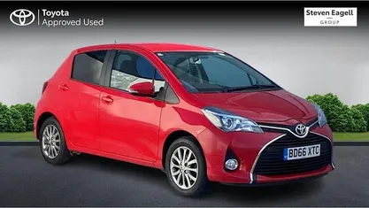 Used Toyota Yaris 99 HP (72 kW) 2016 Hatchback